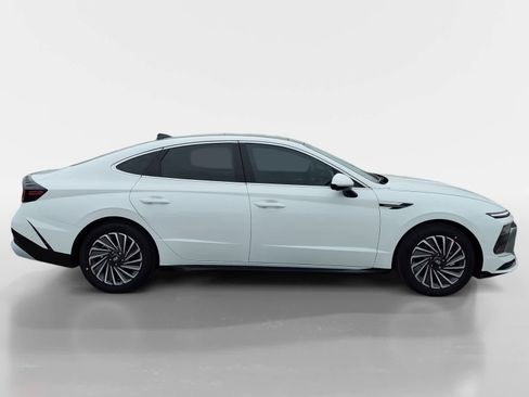 New 2026 Hyundai Sonata Limited image 6
