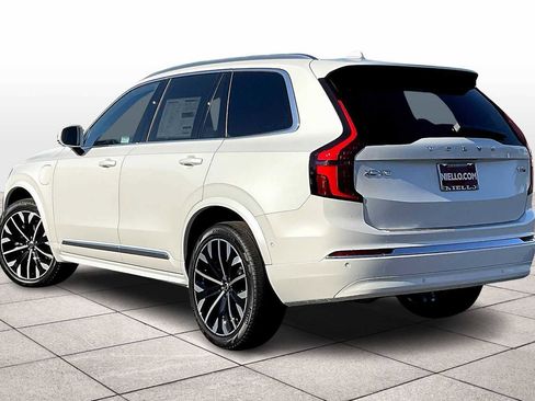 New 2026 Volvo XC90 T8 Plus w/ Protection Package Premier image 3
