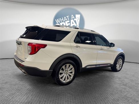 Used 2020 Ford Explorer Limited image 3