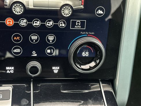 Used 2022 Land Rover Range Rover Westminster Edition image 29