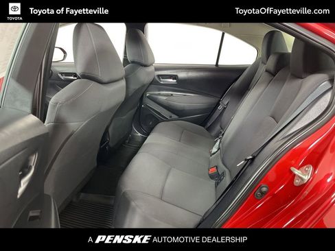 Used 2020 Toyota Corolla LE image 21