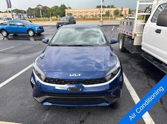 Used 2024 Kia Forte LXS FWD video 2