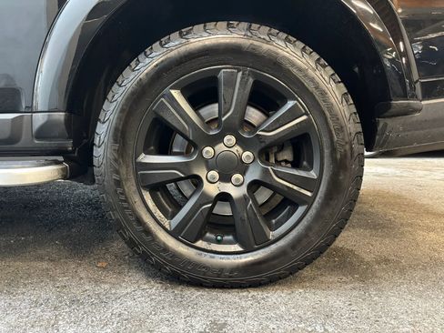 Used 2015 Land Rover LR4 HSE LUX AWD/4WD image 9