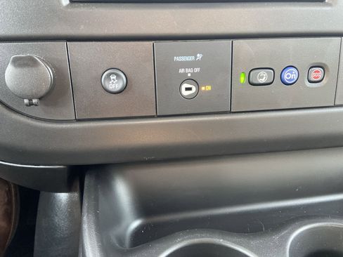 New 2024 Chevrolet Express 3500 w/ Power Convenience Package RWD image 45