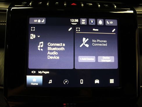 Certified 2023 Jeep Grand Cherokee Altitude AWD/4WD image 15