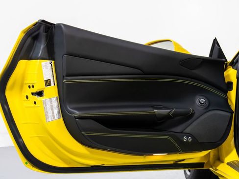 Certified 2019 Ferrari 488 GTB RWD image 34
