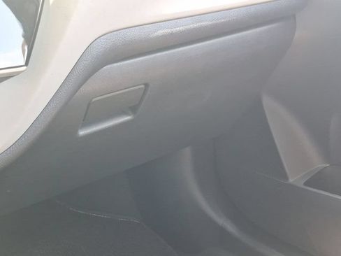Used 2019 Toyota Corolla LE FWD image 16