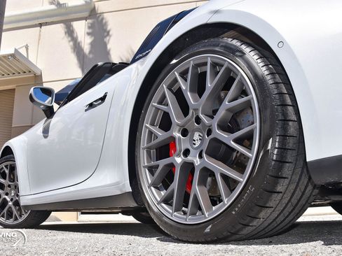 Used 2026 Porsche 911 Targa 4S AWD/4WD image 40