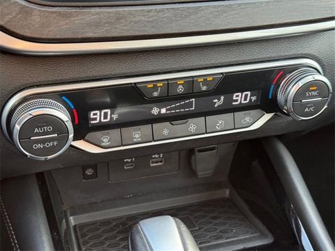 Used 2023 Nissan Altima 2.5 SL image 19