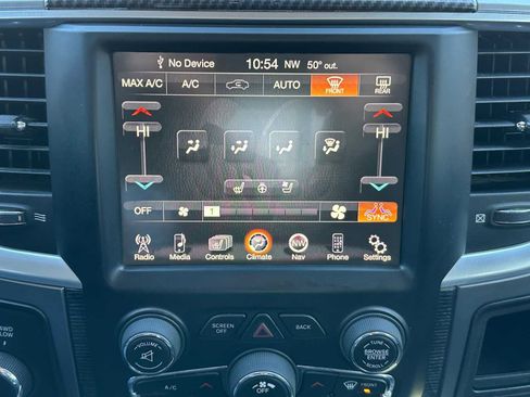 Used 2014 RAM 2500 Limited AWD/4WD image 27