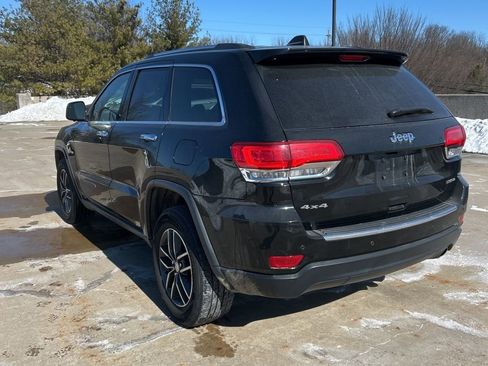 Used 2017 Jeep Grand Cherokee Limited image 4