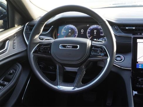 New 2025 Jeep Grand Cherokee L Overland w/ Luxury Tech Group IV image 16