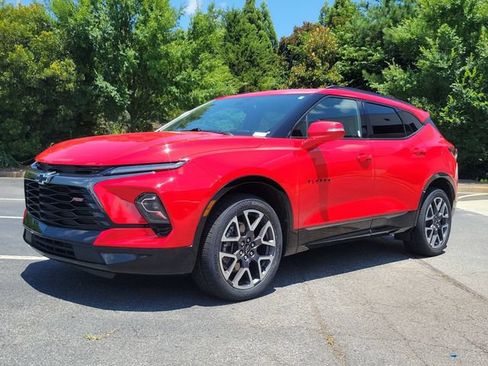 Used 2023 Chevrolet Blazer RS FWD image 11