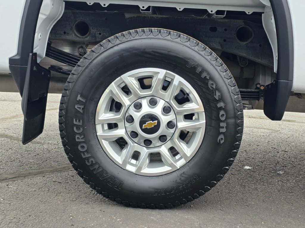 Used 2026 Chevrolet Silverado 2500 W/T w/ Snow Plow Prep/Camper Package AWD/4WD image 17