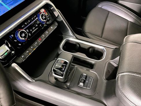 Certified 2024 GMC Sierra 1500 Denali w/ Denali Reserve Package image 16