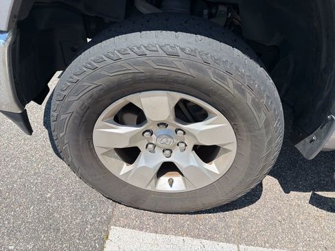 Used 2019 RAM 1500 Big Horn image 20