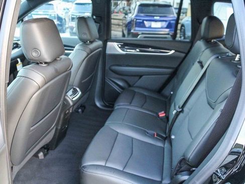 New 2025 Cadillac XT6 Premium Luxury image 17
