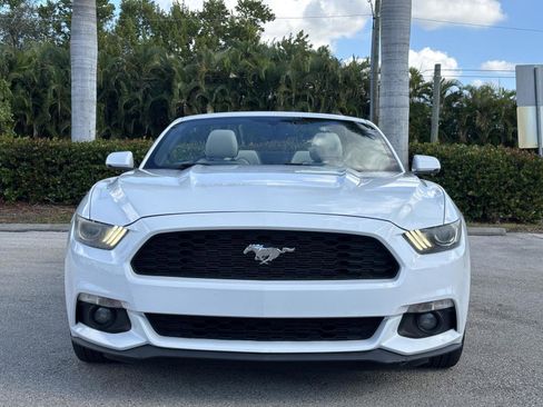 Used 2016 Ford Mustang Premium image 3