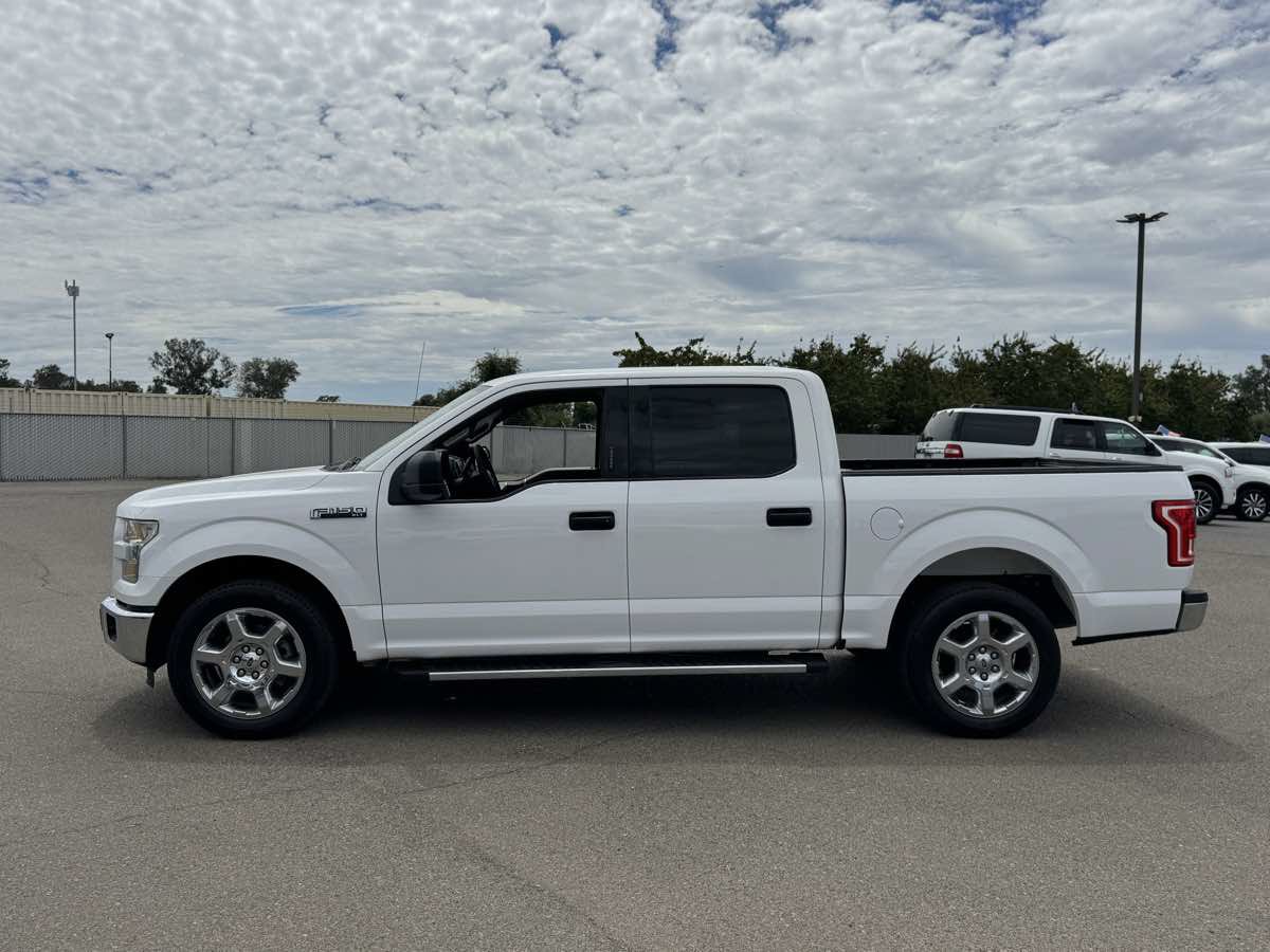 Used 2015 Ford F150 XLT RWD image 6