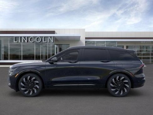 New 2024 Lincoln Nautilus Reserve w/ Equipment Group 202A AWD/4WD image 3
