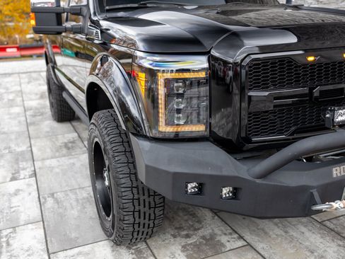 Used 2016 Ford F250 King Ranch w/ King Ranch w/Chrome Package image 26