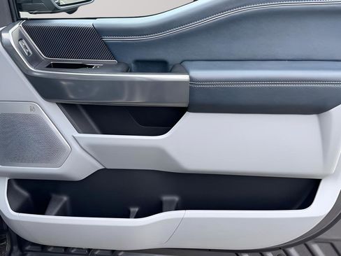 Used 2021 Ford F150 Limited image 33