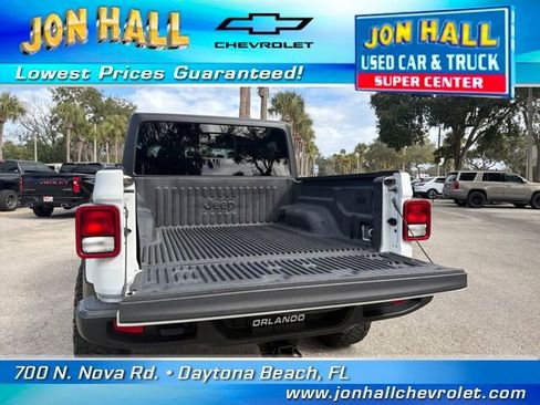 Used 2023 Jeep Gladiator Sport image 14