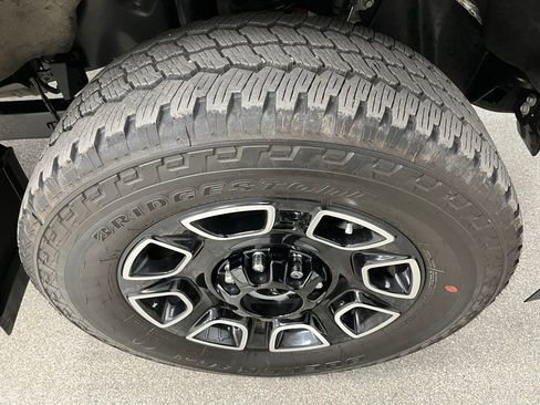 Used 2026 Ford F350 Platinum AWD/4WD image 18