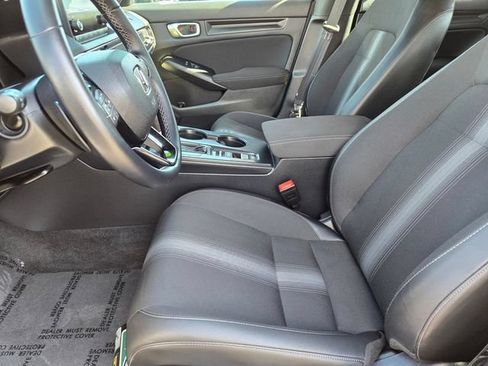 Used 2025 Honda Civic Sport image 14