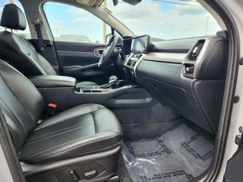 Used 2023 Kia Sorento X-Line EX AWD/4WD image 9