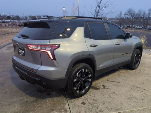 Used 2025 Chevrolet Equinox RS w/ Safety and Technology Package image 9