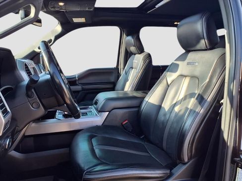 Used 2019 Ford F150 Platinum w/ Equipment Group 701A Luxury image 29