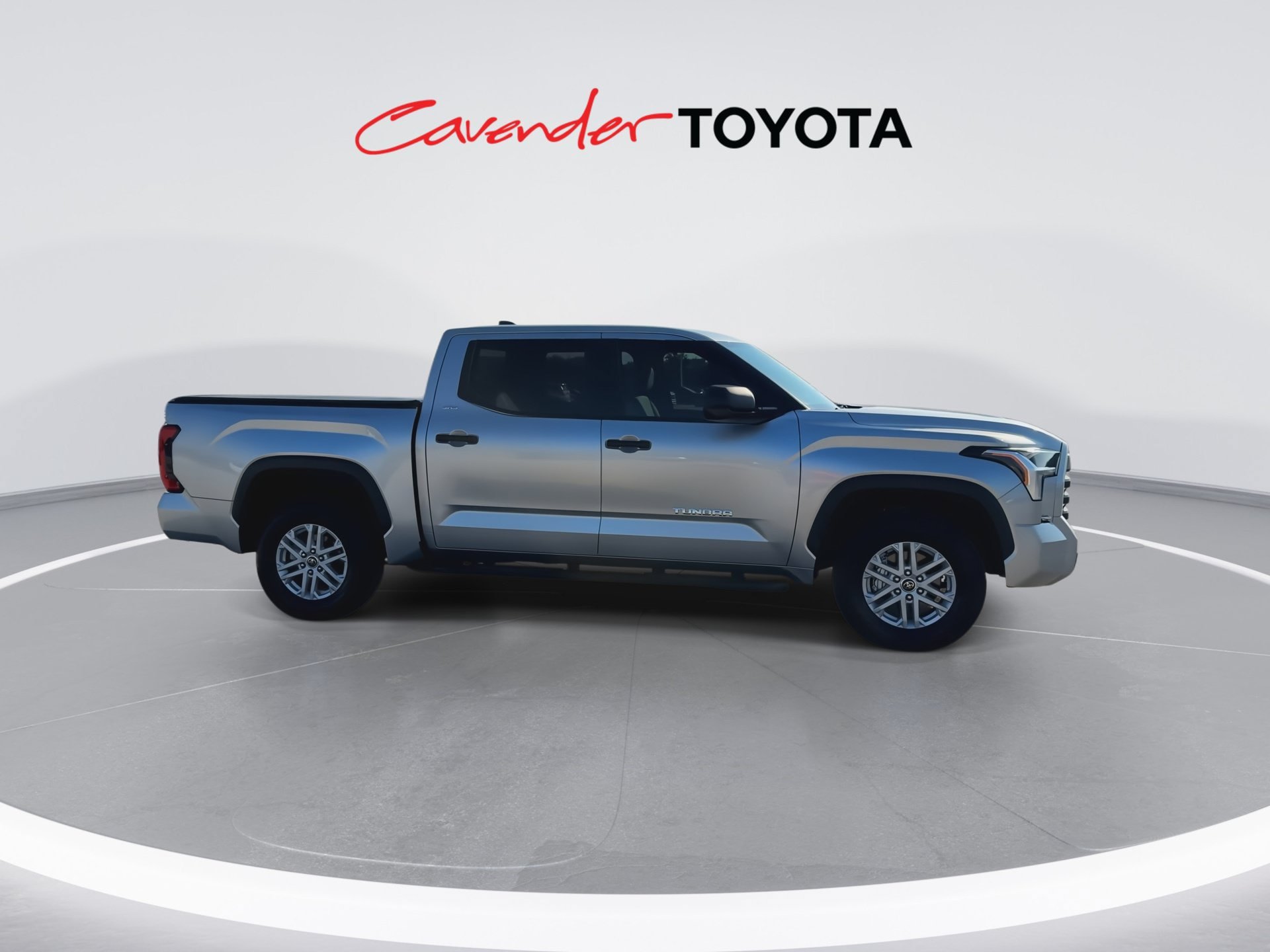 Used 2024 Toyota Tundra SR5 AWD/4WD image 9