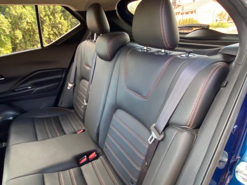 Used 2020 Nissan Kicks SR w/ SR Premium Package image 39