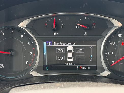 Used 2018 Chevrolet Malibu LT image 10