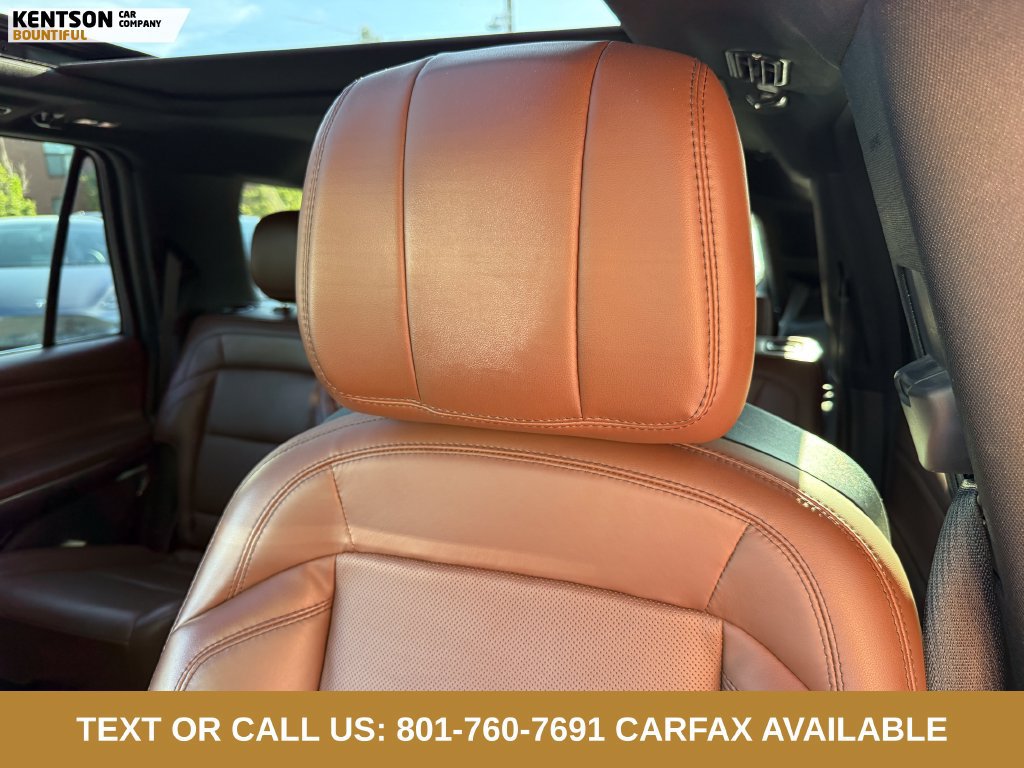 Used 2025 Lincoln Navigator Reserve AWD/4WD image 24