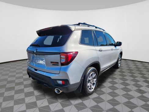 Certified 2023 Honda Passport TrailSport image 4