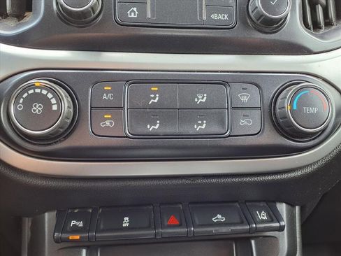 Used 2022 Chevrolet Colorado LT w/ Fleet Safety Package image 22