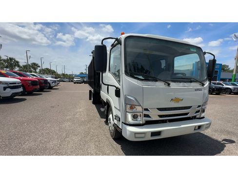 New 2024 Chevrolet Low Cab Forward RWD image 9