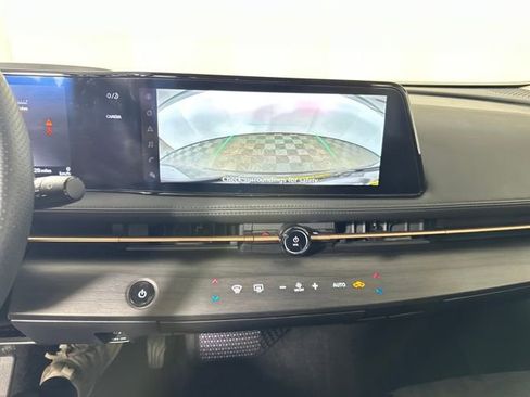 Used 2023 Nissan Ariya AWD image 22