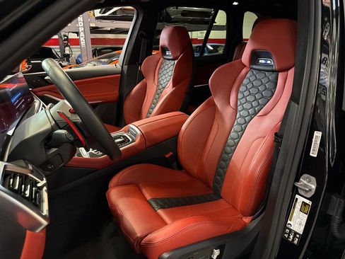 Used 2025 BMW X5 M Competition w/ Executive Package AWD/4WD image 15