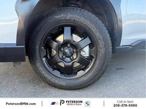 Used 2024 Subaru Outback Wilderness AWD/4WD image 34