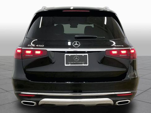 Certified 2025 Mercedes-Benz GLS 450 4MATIC image 5
