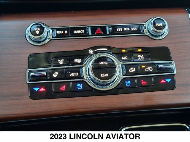 Certified 2023 Lincoln Aviator Reserve w/ Elements Package Plus AWD/4WD image 18