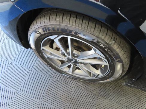Used 2024 Kia Forte LXS FWD image 6