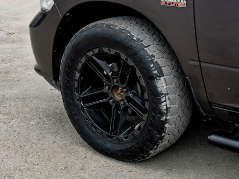 Used 2014 RAM 1500 Express image 61