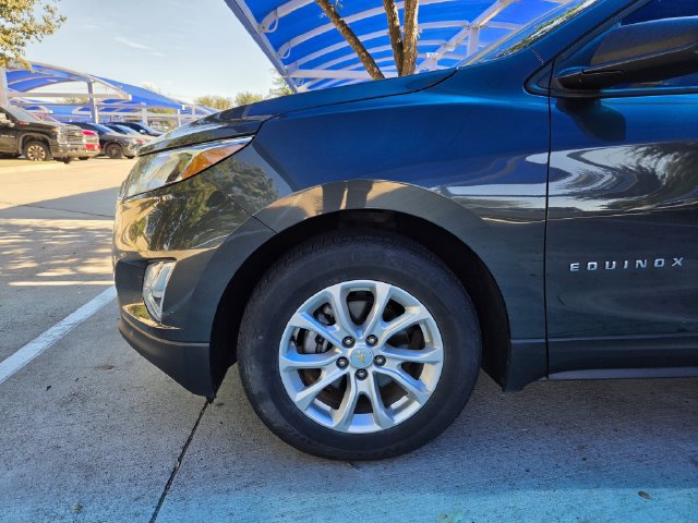 Used 2018 Chevrolet Equinox LS FWD image 5
