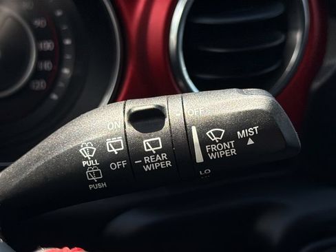 Used 2021 Jeep Wrangler Unlimited Rubicon w/ Dual Top Group AWD/4WD image 33