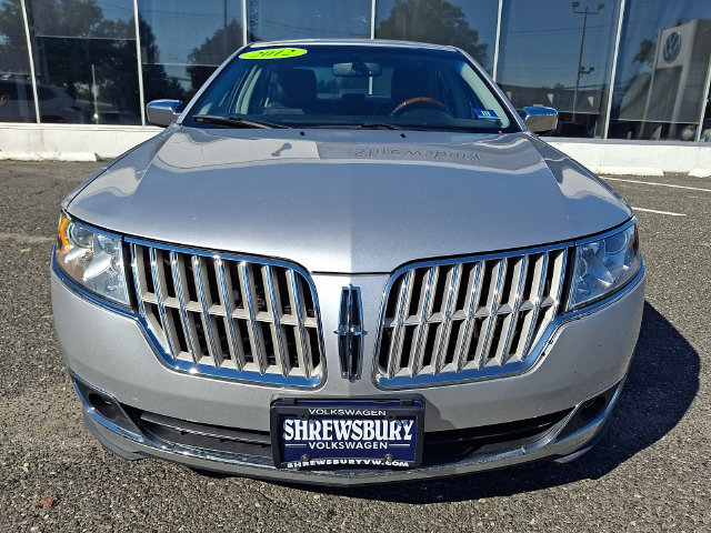 Used 2012 Lincoln MKZ FWD image 2