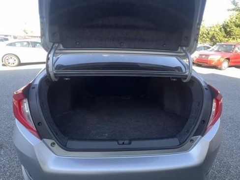 Used 2020 Honda Civic Sport image 21
